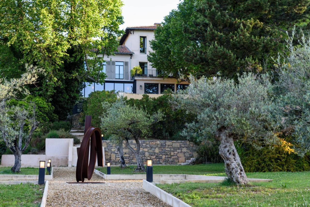 Les Lodges Sainte-Victoire Hotel & Spa Le Tholonet Esterno foto