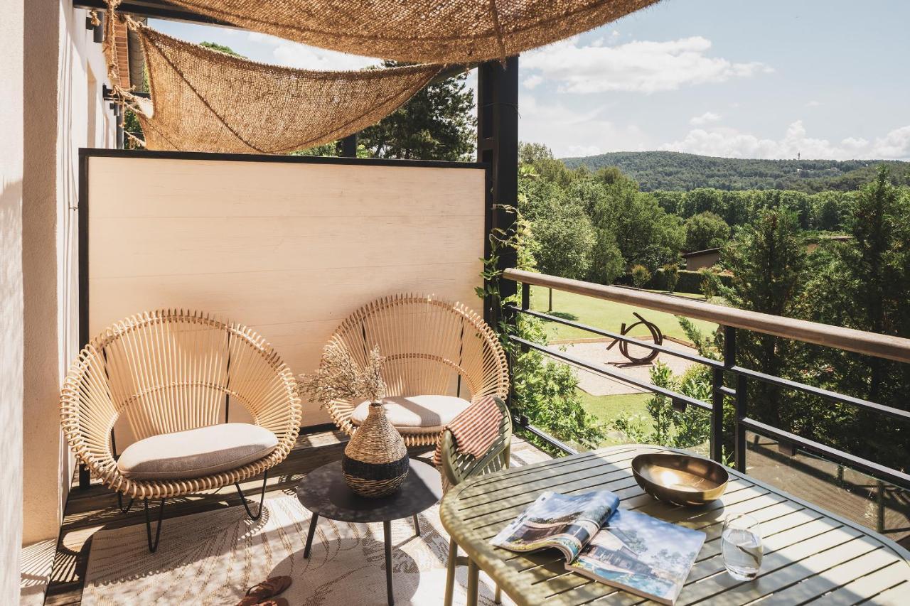 Les Lodges Sainte-Victoire Hotel & Spa Le Tholonet Esterno foto