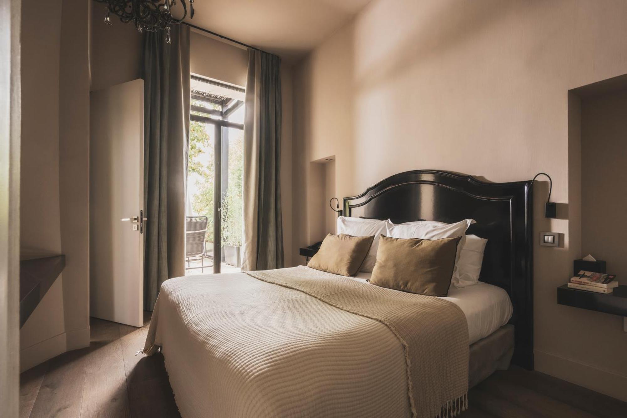 Les Lodges Sainte-Victoire Hotel & Spa Le Tholonet Esterno foto