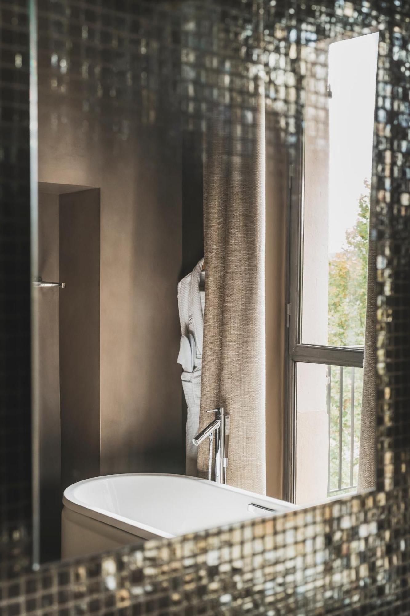 Les Lodges Sainte-Victoire Hotel & Spa Le Tholonet Esterno foto