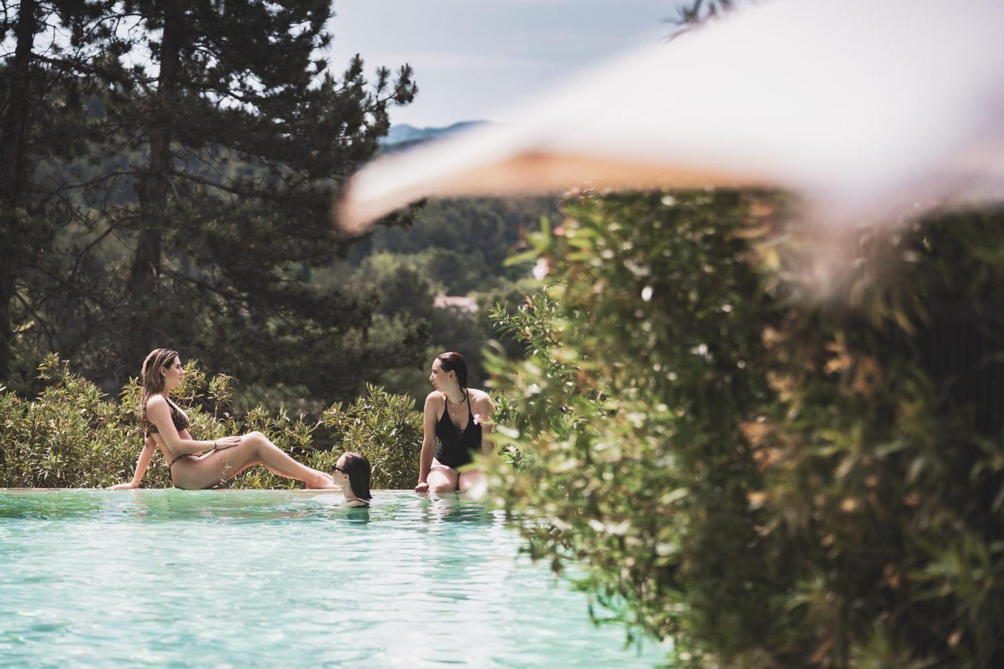 Les Lodges Sainte-Victoire Hotel & Spa Le Tholonet Esterno foto